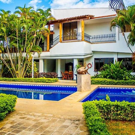 Hotel Boutique Villa Casuarinas Cali Exterior foto