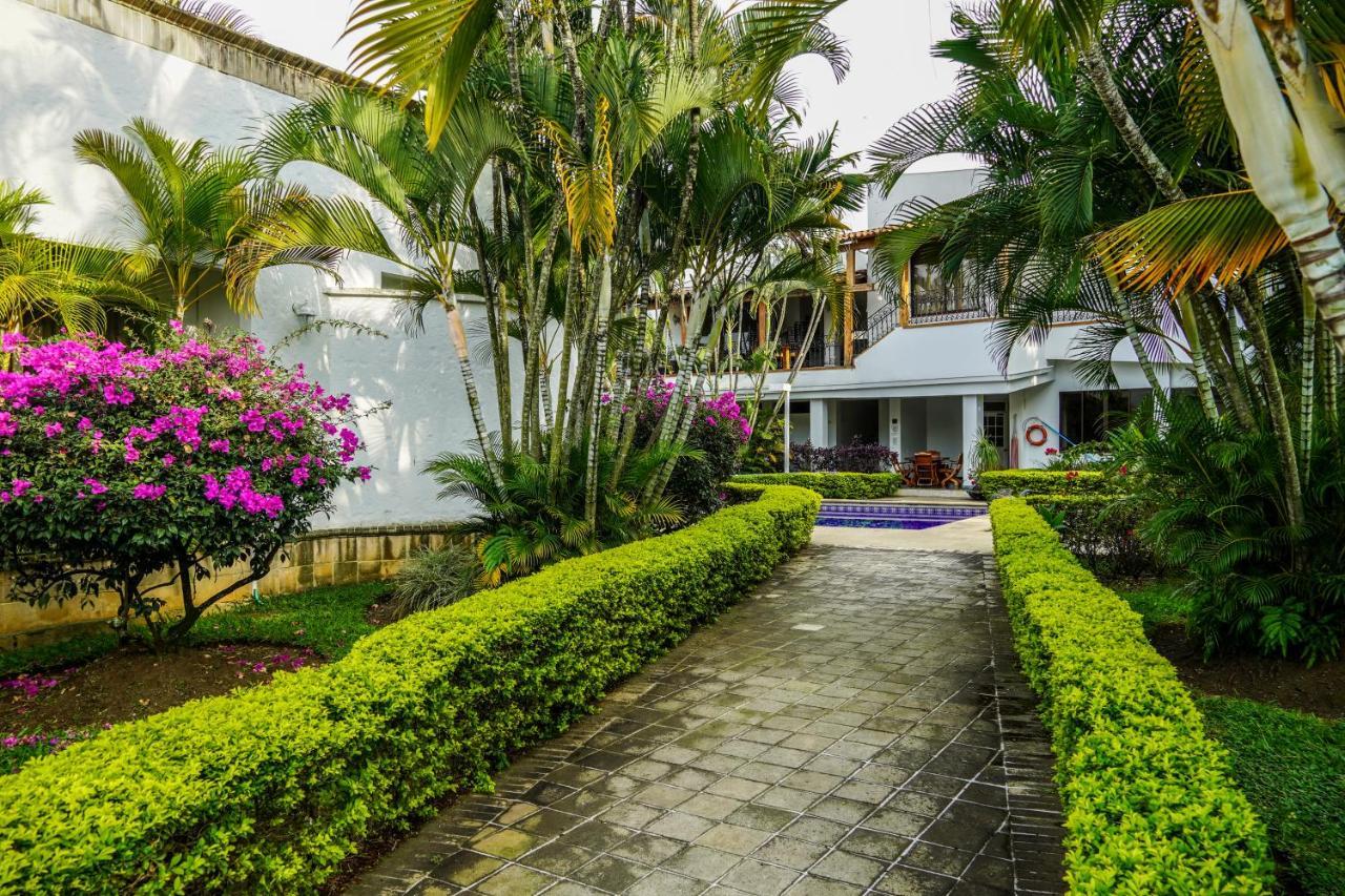 Hotel Boutique Villa Casuarinas Cali Exterior foto