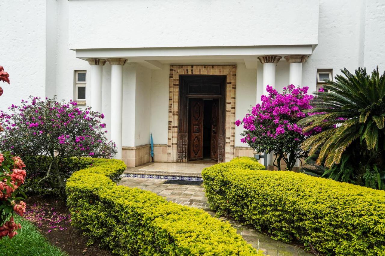 Hotel Boutique Villa Casuarinas Cali Exterior foto
