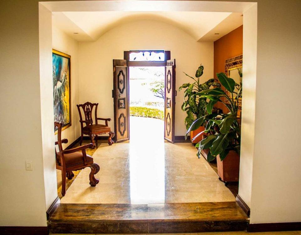 Hotel Boutique Villa Casuarinas Cali Exterior foto